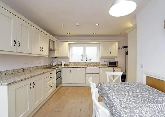 Royal Hillsborough Village Luxury Townhouse